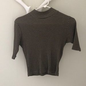 Brandy Melville Crop Top